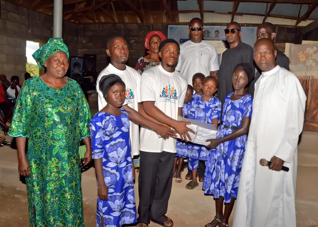 MAKEDDE OBNL supporting children and families during community outreach in Nigeria